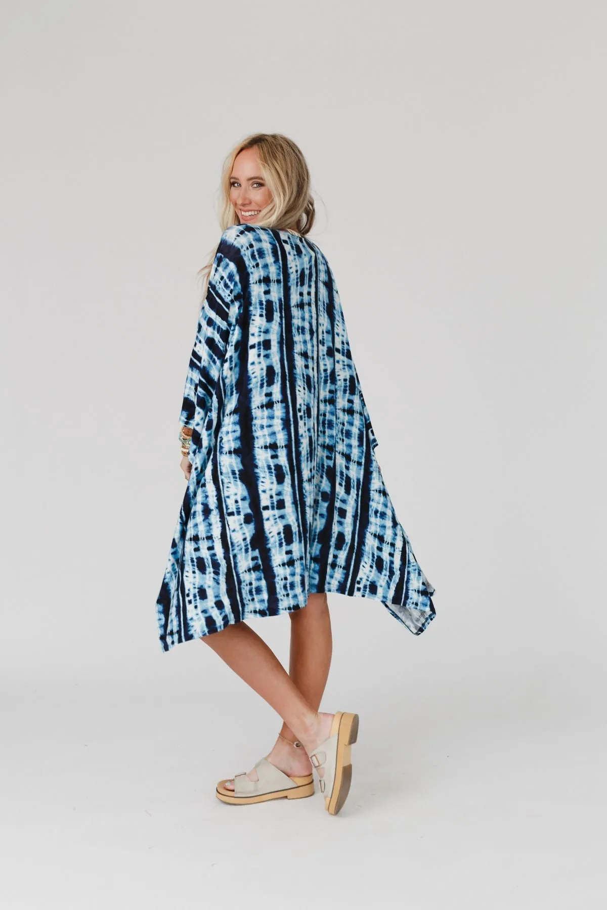 Free And Wild Kimono - Blue