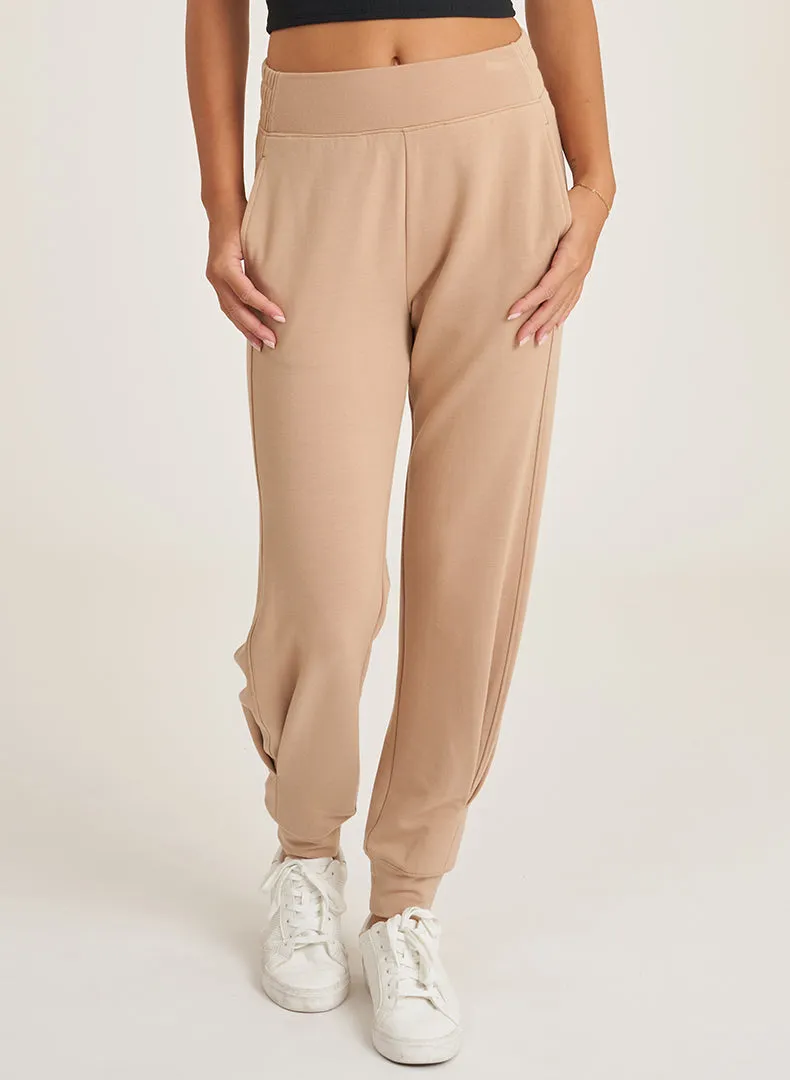 Pleated Jogger