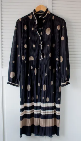 Polkadot Pleated Vintage Dress